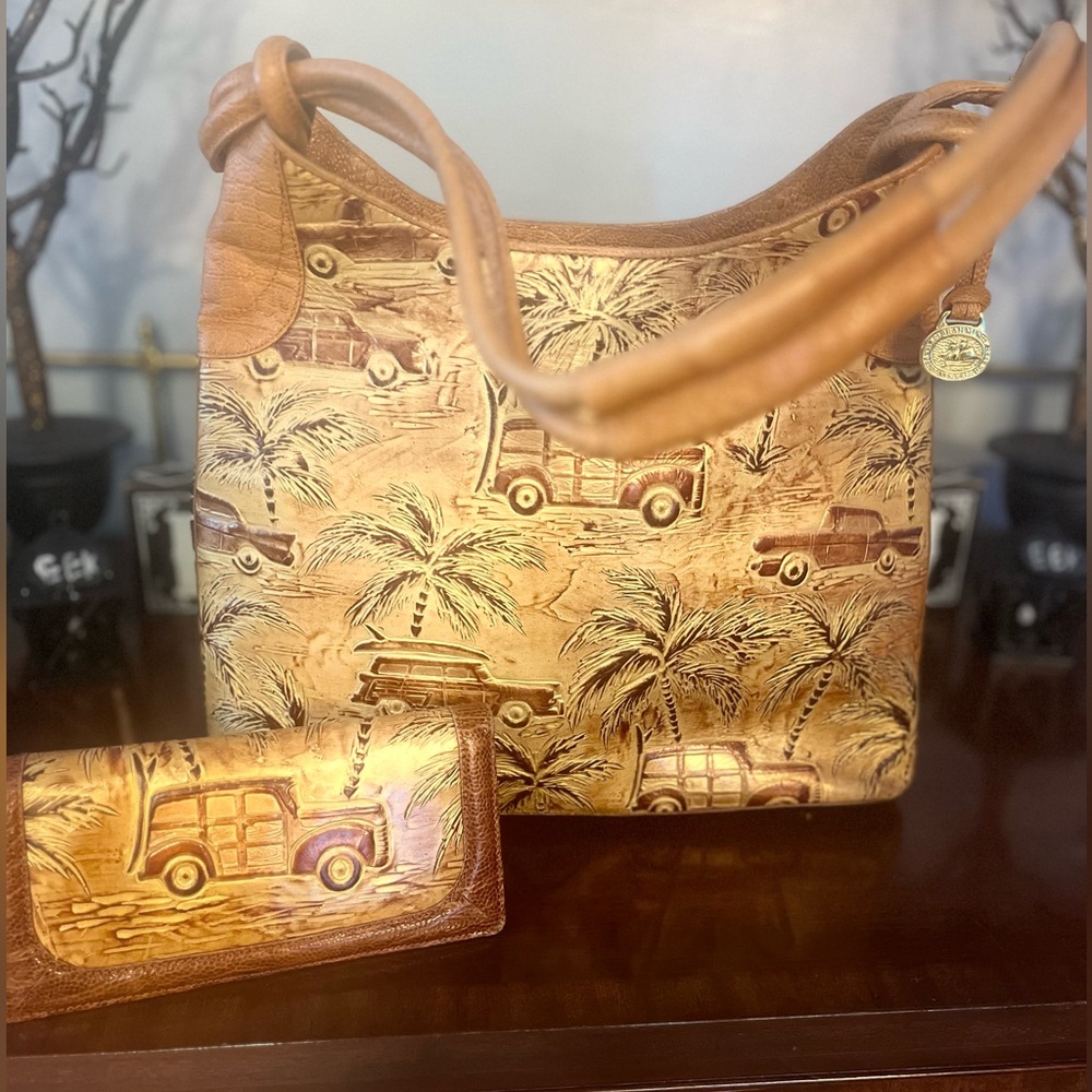 Brahmin Copper Copa Cabana Embossed Shoulder Bag with Wallet EUC
